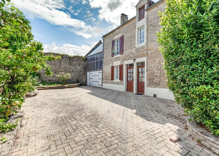 Holiday home Hamo - Maison A 600 M De La Graye-sur-Mer